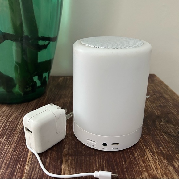 Night Light Bluetooth Speaker RAGZAN Touch Control - Picture 2 of 6